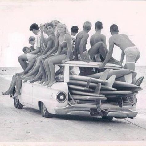 How many people and board can you fit in your surf car?  Vintage surf vehicle Decoration Surf, Surf Vintage, Sup Yoga, Ford Falcon, Vintage Surf, Surf Life, Old Florida, Photo Vintage, Surf Art