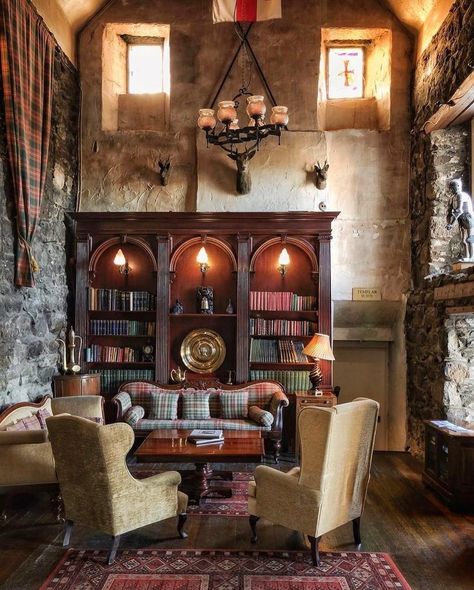 Photos Of Britain 🇬🇧 on Instagram: “‘Mornin’! @timholt here… what’s your favourite reading room? 1, 2, 3 or 4? Comment below! ❤️ It’s a bit frosty in Britain today, so let’s…” Scottish Interiors, Scottish House, Scottish Homes, Castles Interior, Book Room, Scottish Castles, Vintage Interiors, Reading Room, Aberdeen