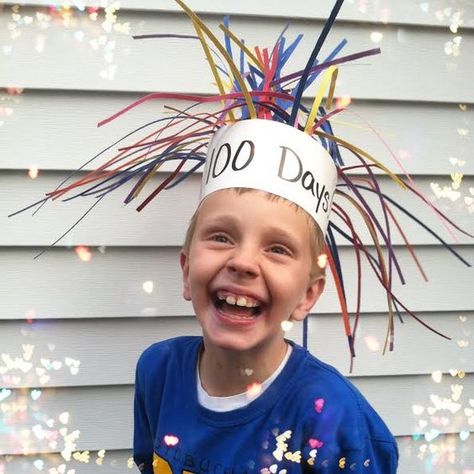 100 Days of School Project Ideas and Shirt for boys and girls 100 Days Of School Hair Ideas Kids, School Project Ideas, 100 Días De Clases, 100th Day Of School Crafts, Preschool First Day, Hats Ideas, 100 Day Of School Project, Kindergarten Projects, Fun Mom