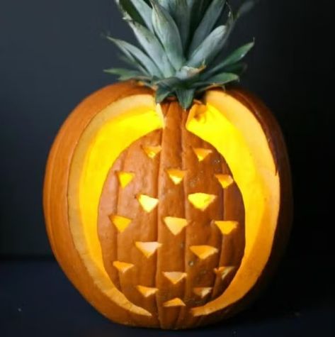 Cool Pumpkin Carving Ideas, Cool Pumpkin Carving, Plant Pineapple, Pineapple Food, Yellow Pumpkin, Amazing Pumpkin Carving, Fruit Orange, Pumpkin Carving Ideas, Carving Ideas