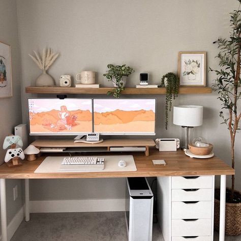 Cozy Desk, Work Office Decor, Cozy Home Office, Desk Inspiration, Dekorasi Kamar Tidur, Office Room Decor, Study Room Decor, Home Office Setup, Home Office Space