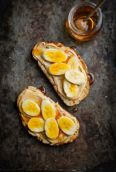 Cashew Nut Butter, Butter Biscuits Recipe, Bananas Recipe, Health Aesthetics, Blender Recipe, Recipes Banana, Honey Photography, Bread Healthy, Tattoo Health