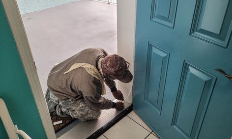 Here's how to replace weather stripping like a pro Paint Your Front Door, Replacing Front Door, Modern Entry Door, Door Weather Stripping, Leftover Paint, Painted Front Doors, Cold Prevention, Household Cleaner, Paint Strokes