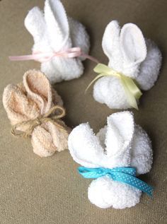 Bunny Washcloth How To Make, Diy Washcloth Animals, Washcloth Bunnies, Bunny Washcloth, Washcloth Bunny, Baby Washcloth Animals, Washcloth Animals, Crafty Staci, Washcloth Crafts