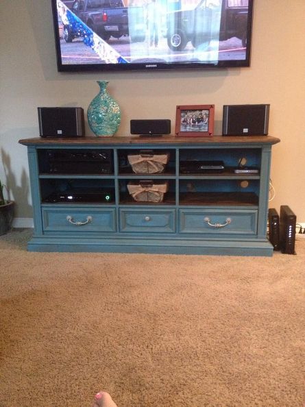 dresser to entertainment center transformation, entertainment rec rooms, painted furniture Dresser To Entertainment Center, Dresser Entertainment Center, Diy Entertainment, Entertainment Center Redo, Home Entertainment Centers, Thanksgiving Decorations Diy, Flat Screen Tv, Entertainment Center Decor, Wicker Decor