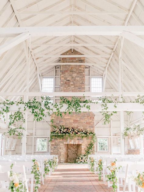 Top Wedding Venues in New Jersey | Looking far and wide for a wedding venue in NJ? We've got some stunning venue options for you in the Garden State! Everything from lush greenhouses and outdoor gardens to grand estates with ballrooms so beautiful it will make your heart beat faster. | Photo: Emily Wren #weddingDecorating Summer Wedding Venues, Ashford Estate, Early Fall Weddings, Airbnb Wedding, Wedding Ceremony Ideas, Wedding Reception Ideas, Unique Wedding Venues, Wedding Quotes, Barn Wedding Venue