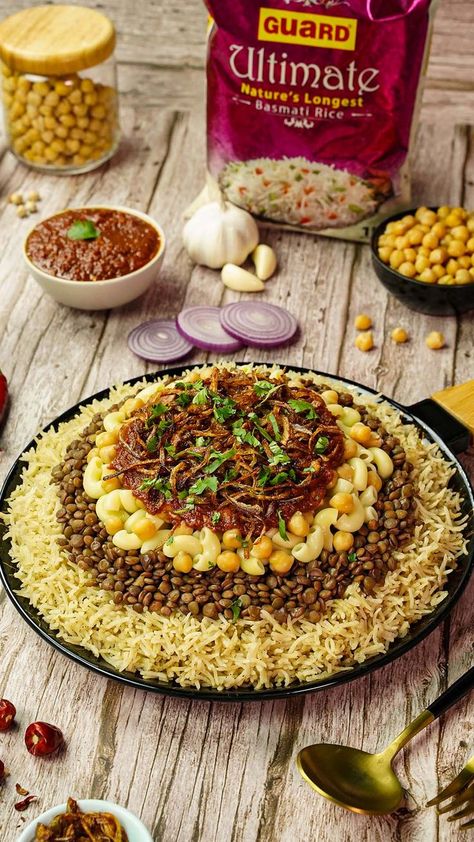 Egyptian Koshari Recipe, Koshari Recipe, Heavy Meals, Lebanese Cuisine, Lebanese Food, National Dish, Lebanese Recipes, Middle Eastern Food, Drinks And Food