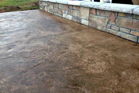 Stamped Concrete Colors, Concrete Stain Patio, Patio Pictures, Concrete Patio Designs, Colorful Patio, Concrete Patios, Concrete Flooring, Masonry Work, Stamped Concrete Patio