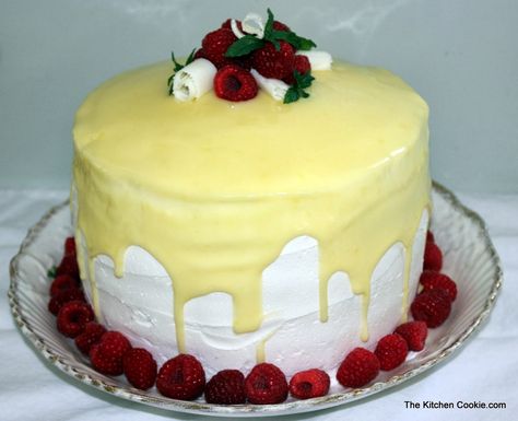 TheKitchenCookie: White Chocolate Lemon Curd Ganache Lemon Ganache, Lemon Curd Cake, Cake With White Chocolate, Chocolate Lemon, Lemon Cakes, Ganache Cake, White Cake Recipe, Ganache Recipe, White Chocolate Ganache