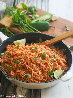 Oven Baked Mexican Rice the easiest and tastiest rice you will ever make with just 5 minutes prep –Great for entertaining! Ever since I discovered how to make rice in the oven my life could not be any better. I can whip up rice for 100 in a heartbeat without any worries- the perfect entertainment … Baked Mexican Rice, Oven Baked Potatoes, Authentic Mexican Rice, Rice In The Oven, Mexican Rice Recipe, Taco Side Dishes, Rice Meals, Mexican Rice Easy, Mexican Rice Recipes