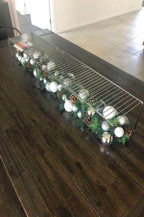 Christmas Table Centrepiece, Kmart Christmas, Kmart Hacks, Xmas Table Decorations, Xmas Table, Aussie Christmas, Centerpiece Christmas, Xmas 2022, Christmas Table Centerpieces