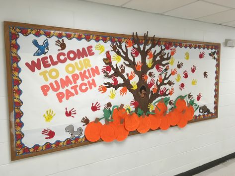 Pumpkin Boards Bulletin, Pumpkin Patch Wall Classroom, Welcome To Our Pumpkin Patch Bulletin, Pumpkin Patch Bulletin Board, Welcome To Our Pumpkin Patch, Crafts Simple, Fall Classroom Decorations, Fall Classroom, Preschool Bulletin