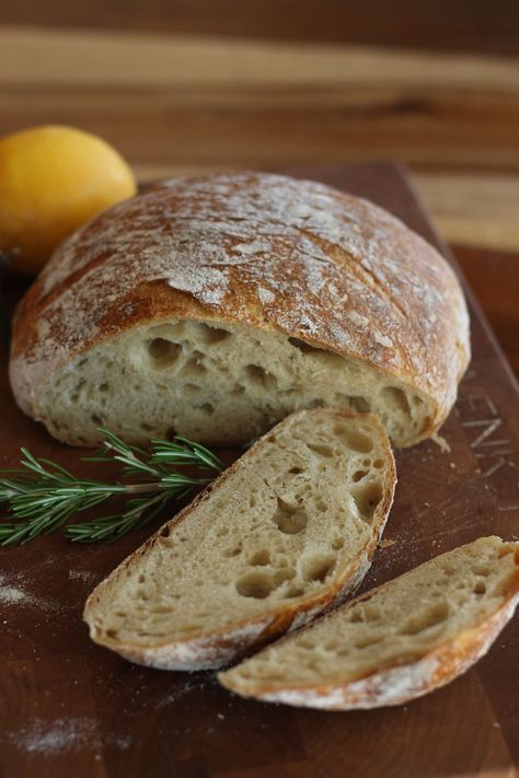 Lemon Rosemary Sourdough Bread - Cultured Food Life Rosemary Sourdough Bread, Rosemary Growing, Plant Rosemary, Rosemary Sourdough, Make Sourdough Bread, Cultured Food, Homemade Sourdough Bread, Sourdough Starter Recipe, Easy Banana Bread Recipe