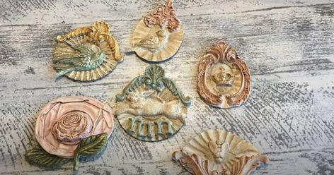 Diy Christmas Ornaments Ideas, Diy Holiday Ornaments, Shabby Chic Ornaments, Iod Moulds, Christmas Ornaments Ideas, Created To Create, Farmhouse Christmas Ornaments, Ornaments Ideas, Diy Christmas Ornament