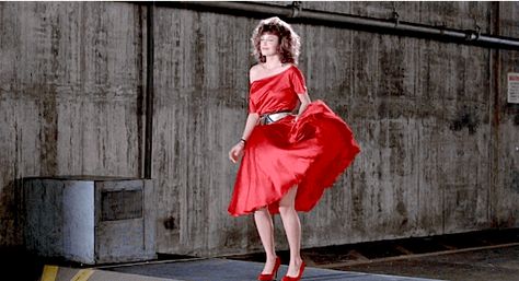 Windy Skirts, Chris De Burgh, Kelly Lebrock, Woman In Red, Vogue Magazine, Red Skirts, Classic Hollywood, Red Formal Dress, Lady In Red