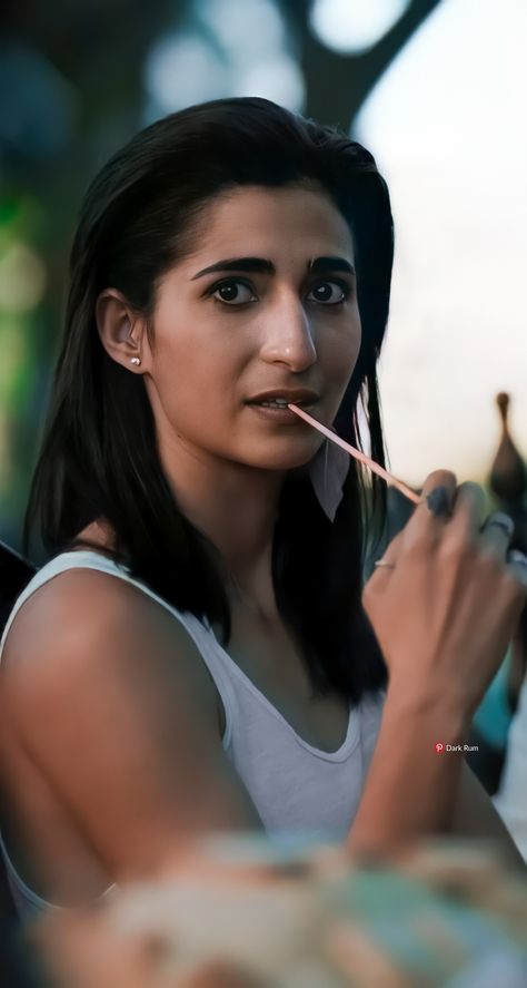 Alba Flores as Ágata Jiménez (Nairobi): Money Heist Nairobi Wallpaper, Netflix Characters Costume Ideas, Nairobi Money Heist, Tokyo Money Heist Wallpaper Hd, Money Heist Wallpaper, Gumball Image, Joker Photos, Anime Boy Hair, Movies Quotes Scene