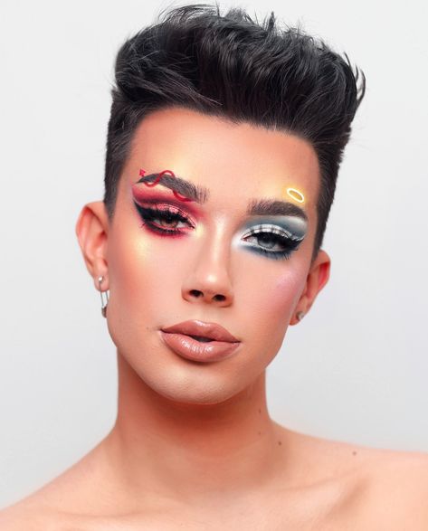 😈#james #Charles #JamesCharles #makeup #angel #devil #angelmakeup #makeupdevil #makeupbyjames #jc Extreme Make-up, Makeup Zombie, Halloween Makeup Clown, Fantasy Make-up, Devil Makeup, Halloween Make-up Looks, Make Up Designs, Angel Makeup, Mekap Mata