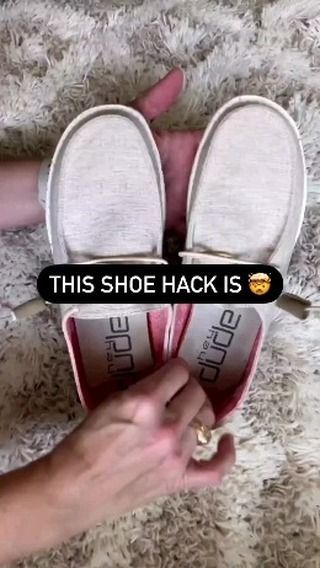 Health, Fitness & Nutritionist on Instagram: "Drop ❤️ if you want more posts like this. . Great content by @passionatepennypincher ❤️. Follow HER for more! . 😳Keep your Hey Dudes (or really any sneakers) smelling fresh with this genius sock hack! Who knew?? P.S. - If you’re looking for a pair of Hey Dudes, we found several on sale (they’re SO comfy!) - check out the link in my bio. #heydudeshoes #heydude #lifehacks #shoes #socks #nomorestinkyfeet" Sock Hack, Shoe Hacks, Shoes Hack, Shoes Socks, Hey Dudes, Hey Dude, Good Mental Health, Diy Natural Products, Physical Health