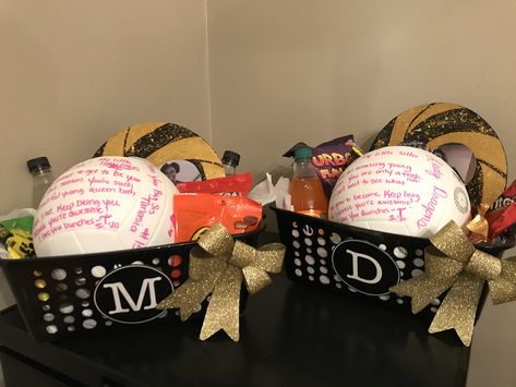 Big Sis Volleyball Gifts, Volleyball Little Sister Gifts, Volleyball Baskets Gift Ideas, Big Sis Lil Sis Gifts Volleyball, Senior Gift Basket Ideas Sports, Big Sister Little Sister Gifts Sports, Senior Night Basket Volleyball, Senior Baskets Gift Ideas Volleyball, Big Sister Volleyball Gifts