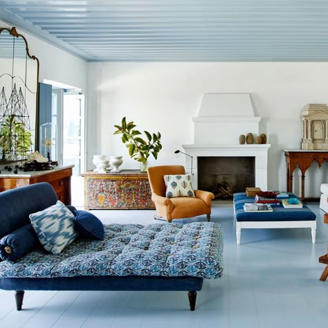 Why Blue Ceilings Are Such a Popular Tradition | Architectural Digest Greek Interior, Mediterranean Living Room, Blue Ceiling, Greek Home, Relaxing Living Room, Deco Champetre, Blue Ceilings, Mediterranean Interior, Tuscan Design