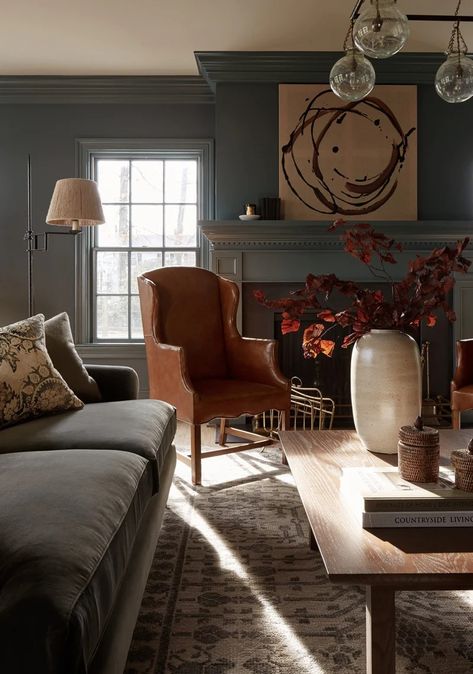 Farrow & Ball Paint Colours: Becca Casey Shares Her Favourites – AyrBarns.com Becca Interiors, Colonial Living Room, Inchyra Blue, Georgian Style Homes, Dark Paint Colors, Afternoon Light, Colonial Design, Wall Paint Colors, Colour Inspiration