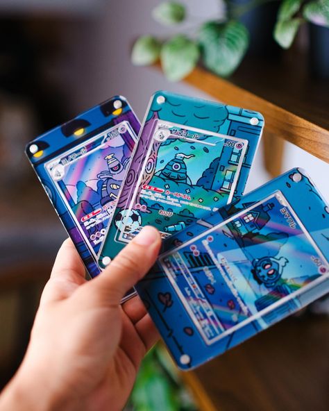 Happy Shrouded Fable Release Day, Pokemon Fans! With beautiful promos like Greninja ex and Kingdra, to illustration rares like the Duskull line, Horsea and the Scarlet and Violet favorites, this special set has a lot to offer! #pokemoncards #pokemontcg #shroudedfable #pokemoncard #pokemontcgcommunity #pokémontcg #pokemoncollector #pokémon #pokemonart #tradingcards #tcgcollector #tcgpokemon Fake Pokemon Cards, Special Illustration, Custom Display Case, Pokemon Scarlet And Violet, Pokemon Halloween, Pokemon Scarlet, Custom Displays, Pokémon Tcg, Pokemon Fan