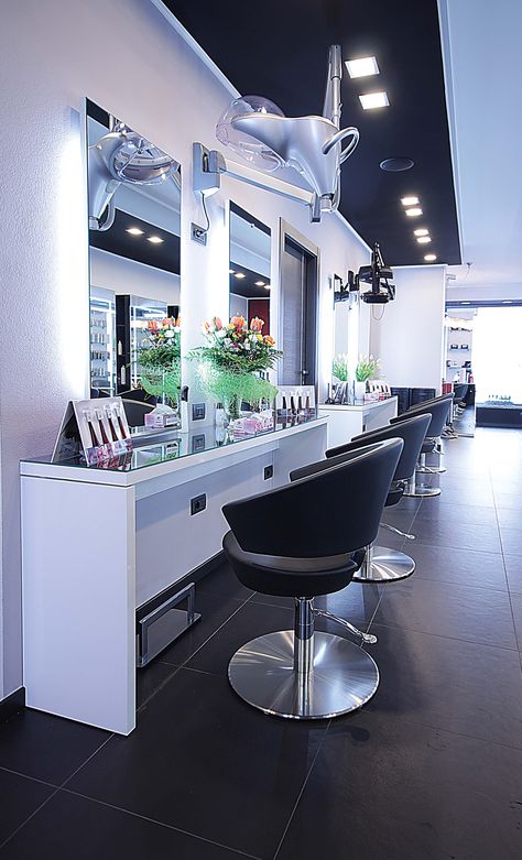 Hair Salon ideas Made In Italy - www.salonambience... Recipes Using Cream, Healthy Easy Dinner Recipes, Hair Salon Ideas, Healthy Recipes For Picky Eaters, Healthy Easy Dinner, Recipes For Picky Eaters, Beauty Drawings, Beauty Room Decor, Beauty Salon Decor