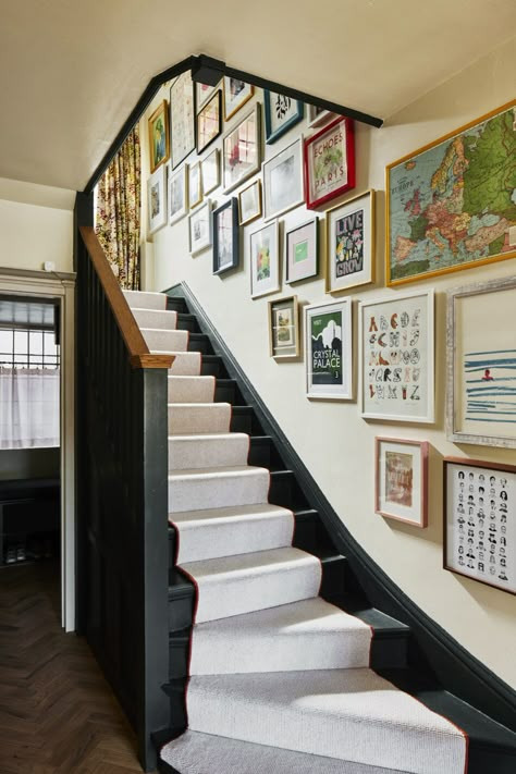 For Sale: Cornwall Gardens, Margate, Kent | Inigo Large Art In Stairwell, Two Tone Staircase Wall, 1950s Staircase, High Staircase Wall Ideas, 70s Staircase, Art On Staircase Wall, Accent Stairs, Open Staircase Ideas Half Walls, Enclosed Stairwell Decor