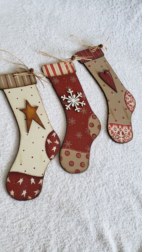 Wooden Stocking Ornaments, Wood Stockings Christmas, Wooden Stockings Christmas, Wood Christmas Stocking, Wooden Christmas Stocking, Wood Stocking, Wooden Stocking, Gift Exchange Ideas, Christmas Craft Show