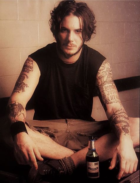 Phil Anselmo Long Hair, Metal Guys, Phil Anselmo, Real Music, Rock Stars, Metal Music, Metal Bands, Fangirl, Bass