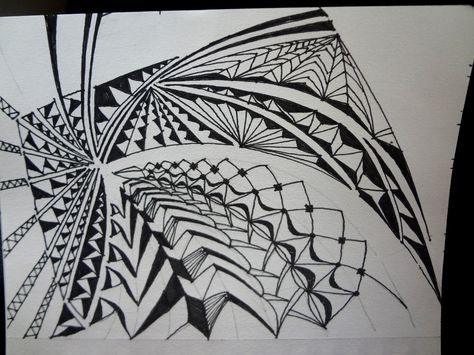 zigzag Zigzag Drawing Ideas, Zigzag Lines Drawing, Lines Drawing, Design On Paper, Drawing Ideas Creative, Zigzag Line, Line Art Design, Doodles Zentangles, Drawings Simple