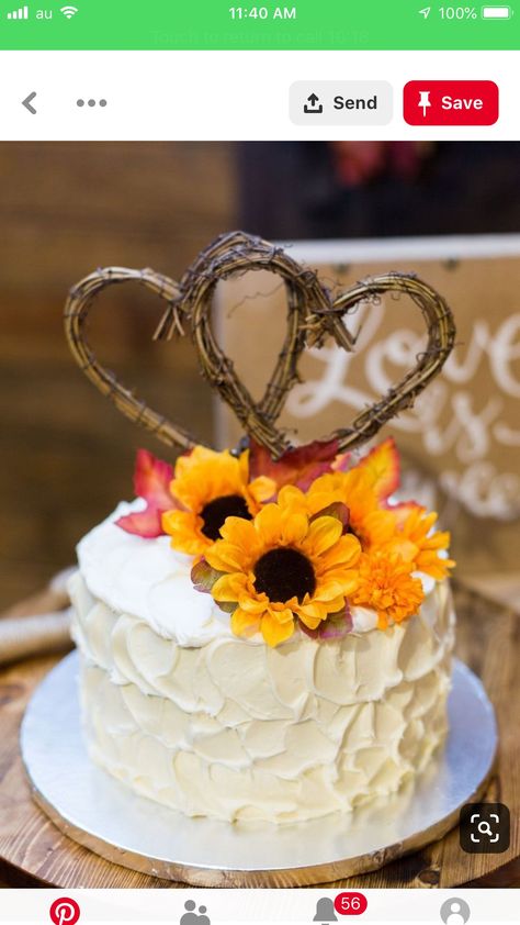 Small Rustic Wedding Cake, Small Rustic Wedding, Hearts Cake, Sunflower Wedding Cake, Heart Wedding Cakes, Heart Cake Topper, Country Wedding Cakes, Diy Wedding Cake, Small Wedding Cakes