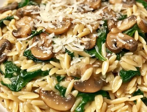 Garlic Parmesan Orzo with Spinach and Mushrooms Orzo With Spinach And Mushrooms, Spinach Rice Pilaf, Quick And Easy Orzo Recipes, Creamy Mushroom Orzo, Orzo And Spinach Recipes, Mushroom Spinach Orzo, Orzo Parmesan, Garlic Parmesan Orzo, Orzo With Spinach