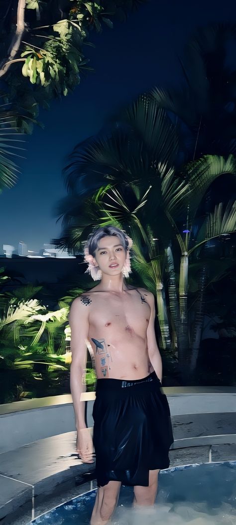 Taeyong Shirtless Nct, Nct Hot Pics, Taeyong Tattoo, Nct Taeyong Wallpaper, Nct 127 Wallpaper, Nct Wallpaper Lockscreen, Nct 127 Taeyong, Taeyong Wallpaper, Exo Cartoon