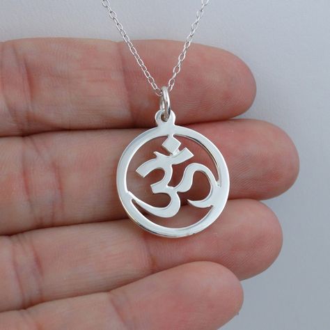 Silver Earrings Outfit, Silver Necklace Outfit, Ohm Necklace, Ohm Symbol, Silver Engraved Bracelet, Om Necklace, Silver Earrings Online, Silver Jewelry Box, Chunky Necklaces