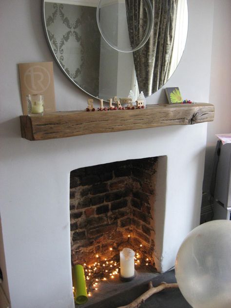 Buy reclaimed wood - Community Wood Recycling Unused Fireplace Ideas, Wood Ideas Diy, Empty Fireplace Ideas, Chimney Decor, Unused Fireplace, Log Burner Living Room, Old Railway, Dining Room Fireplace, Living Room Decor Fireplace