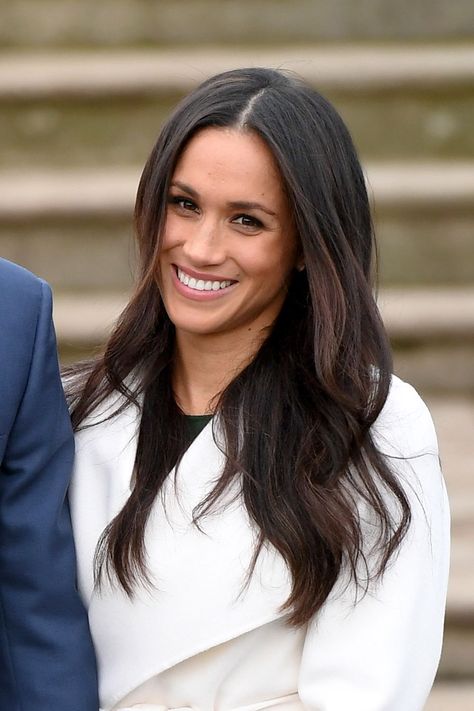 Meghan Markle Smile, Megan Markle Haircut, Megan Markle Hair Color, Meghan Markle Hair Color, Meghan Markle Haircut, Meghan Markle Hairstyle, Meghan Markle Makeup, Meghan Markle Hair, Khloe Kardashian Hair