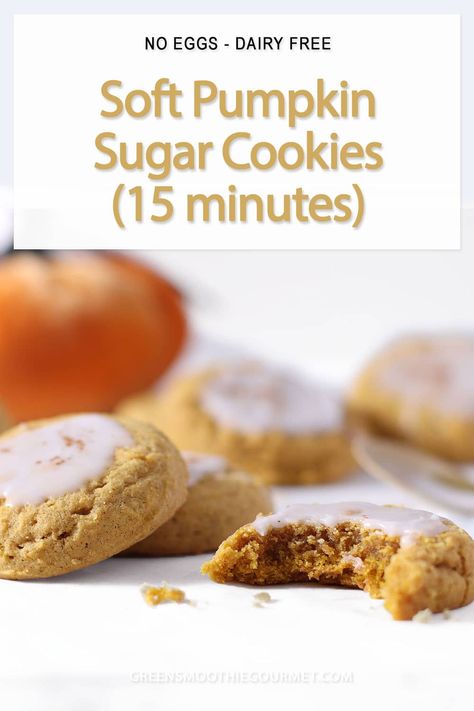 These easy pumpkin sugar cookies are soft, spicy and chewy, made with 4 main ingredients in 15 minutes, no chilling required. These cookies are free of eggs, rich in pumpkin flavor, the perfect fall treat! Pumpkin Cookies 3 Ingredients, Keto Friendly Bread, Autumn Baking, Savory Cakes, Dairy Free Pumpkin, Pumpkin Sugar Cookies, Pumpkin Cookie, Pumpkin Oatmeal, Cookie Dough Balls