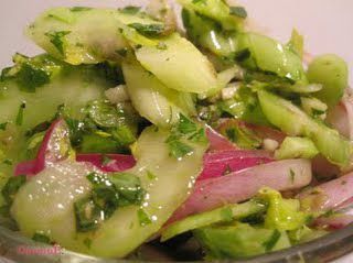 Marinated Celery, Pickled Celery, Celery Recipes, Celery Salad, Purple Onion, Pepper Salt, Main Dish Salads, Fresh Oregano, Red Wine Vinegar