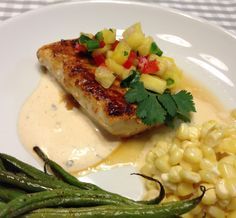 Mahi Mahi With Pineapple Salsa, Maui Maui Fish Recipes, Mahi Mahi Recipes Baked, Chipotle Lime Crema, Mahi Recipes, Baked Mahi Mahi, Mahi Mahi Recipes, Fish Dinners, Lime Crema