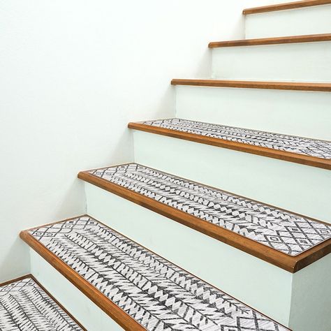 RugsForSteps - Etsy UK Scandinavian Stairs, Patterned Stair Carpet, Bed Stairs, Stair Mats, Stair Tread Rugs, Low Bed, Stair Tread, Stair Steps, House Stairs