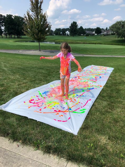 Slip And Slide Birthday Party, Paint Slip And Slide, Slip And Slide Party, Color Run Party, Slip In Slide, Collaborative Art Projects For Kids, August Ideas, Sleepover Fun, Glow Run