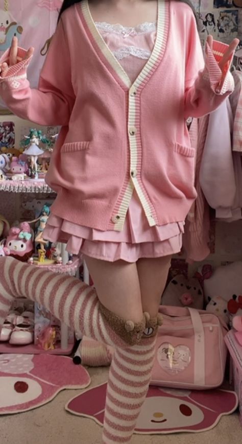 kawaii outfit cutecore kawaiikei gurokawaii gloomy bear sanrio strawberry hello kitty my melody strawberry core mother garden san x sonico kurousa shirousa sugarbunnies twin stars rilakkuma pompompurin fairykei jojifuku 🧁🎀🍓🍥🍡🍮🍰🐾🐬🩸 Plus Size Cutecore, My Melody Inspired Outfit, Plus Size Kawaii Outfits, Hello Kitty Inspired Outfits, My Melody Costume, Melody Clothes, May Melody, Sanrio Fits, My Melody Outfit