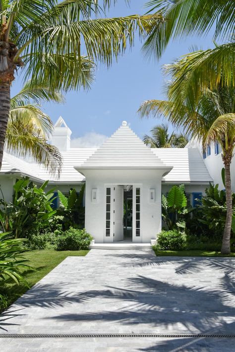 Wittmann Building Corporation Beach Style Decorating, Palm Beach Style, House Vibes, Landscape Designs, Facade House, Construction Company, West Palm Beach, Facades, Style House