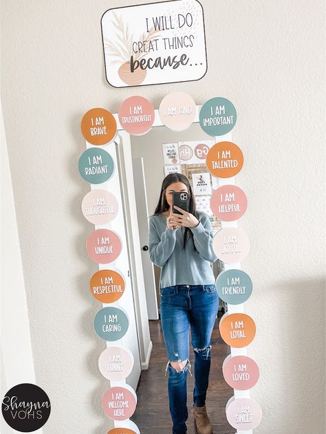 Affirmation Mirror Classroom, School Counseling Office Ideas, Middle School Counseling Office, Classroom Mirror, Tuition Room, Self Collage, Counseling Office Ideas, Groovy Classroom, Affirmation Station