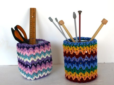 IMG_0908 Handmade Gifts For Mother, Milk Cartons, Soap Container, Stash Buster, Crochet Cover, Crochet Baskets, Gifts For Mother, Crochet Kitchen, Tin Cans