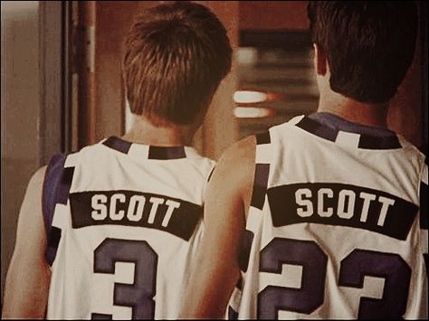 One Tree Hill  Ravens Basketball  Lucas Scott 3  Nathan Scott 23  Background Lying Game, Nathan Haley, James Lafferty, Lucas Scott, Scott Brothers, Nathan Scott, Chad Michael Murray, First Tv, Tree Hill