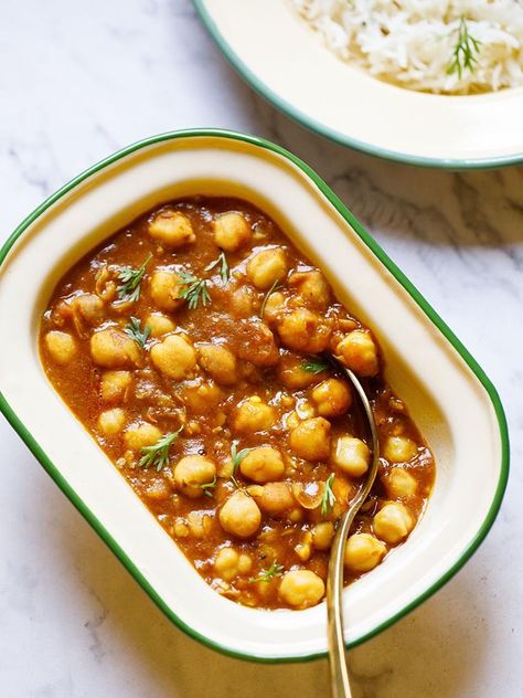 Dinner Recipes 2023, Easy Chickpea Curry, Konkani Recipes, Healthy Meal Recipes, Veg Recipes Of India, Chickpea Curry Recipe, Indian Veg Recipes, Vegan Chickpea, Turkey Recipe