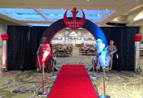 Star Wars Event Decor, Star Wars Event, School Game Night, Gala Entrance, Star Wars Prom, Star Trek Theme, Star Wars Planets, Trade Show Booths, Events Company