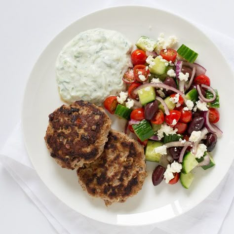 Mealime - Greek Turkey Burger Patties with Tzatziki Sauce & Greek Salad Turkey Burger Patties, Burger Patty Recipe, Greek Turkey, Turkey Patties, Greek Turkey Burgers, Patty Recipe, Apartment Meals, Burger Salad, Burger Patty